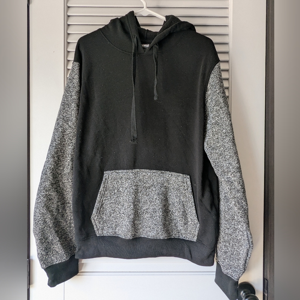 Men's Black and Gray Hoodie
